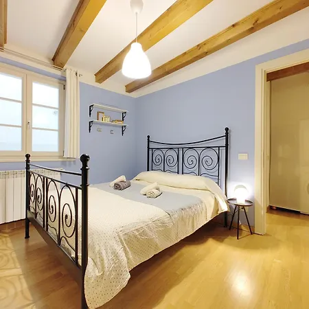 Piazza Unita D'italia - Free Wifi Apartment