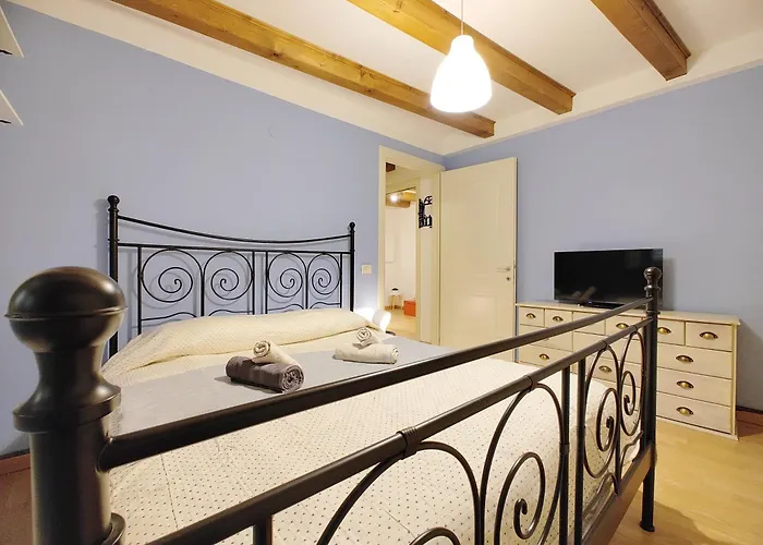 Piazza Unita D'italia - Free Wifi *